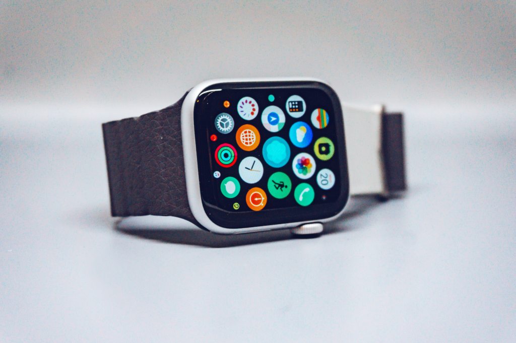 The Apple Watch: Underestimated Tech for Digital Minimalists?￼